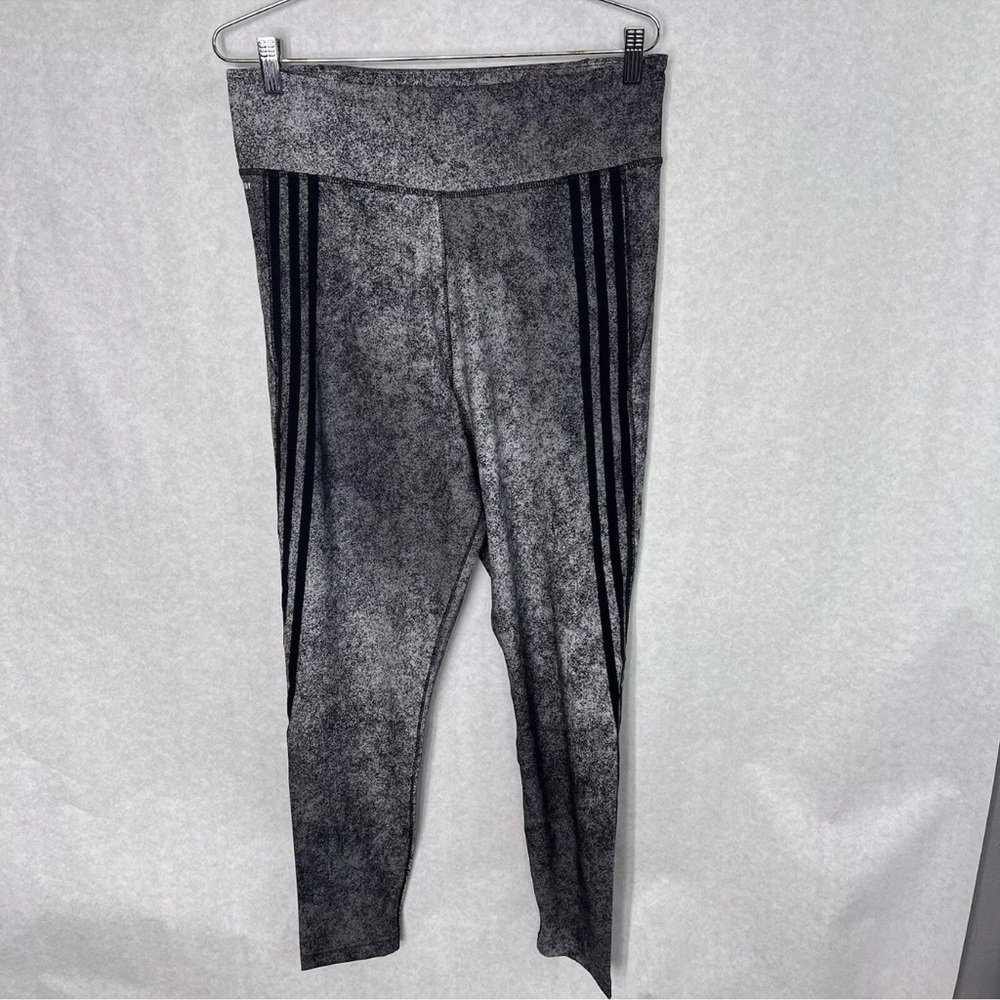5/$25 Adidas Women's Feel Brilliant 7/8 leggings , Size Large
